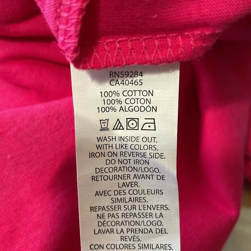 🩷The Children’s Place🩷Pink Long sleeve graphic Tee size (12-18m)